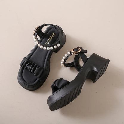 Comfortable Round Toe Open Toe Pearl Chain Buckle Thick Sole Waterproof Platform