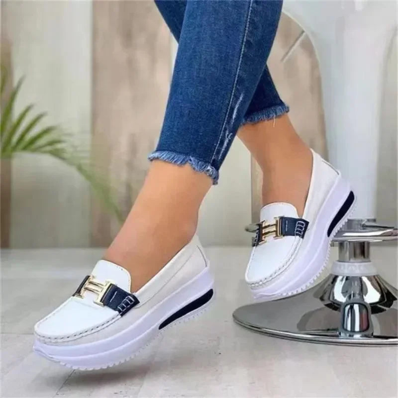 Round Toe Casual Shallow Mouth Slip-on Walking Shoes