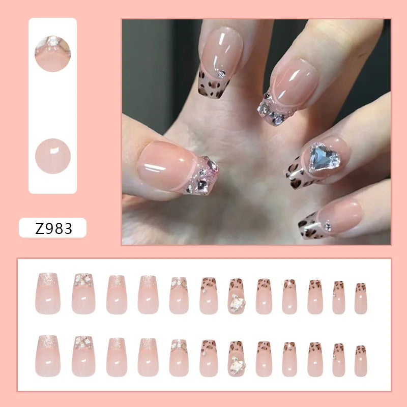 Caramel Flower 24 Pcs Press on Nails Pink Gradient  Glossy Artificial  Reusable Nails