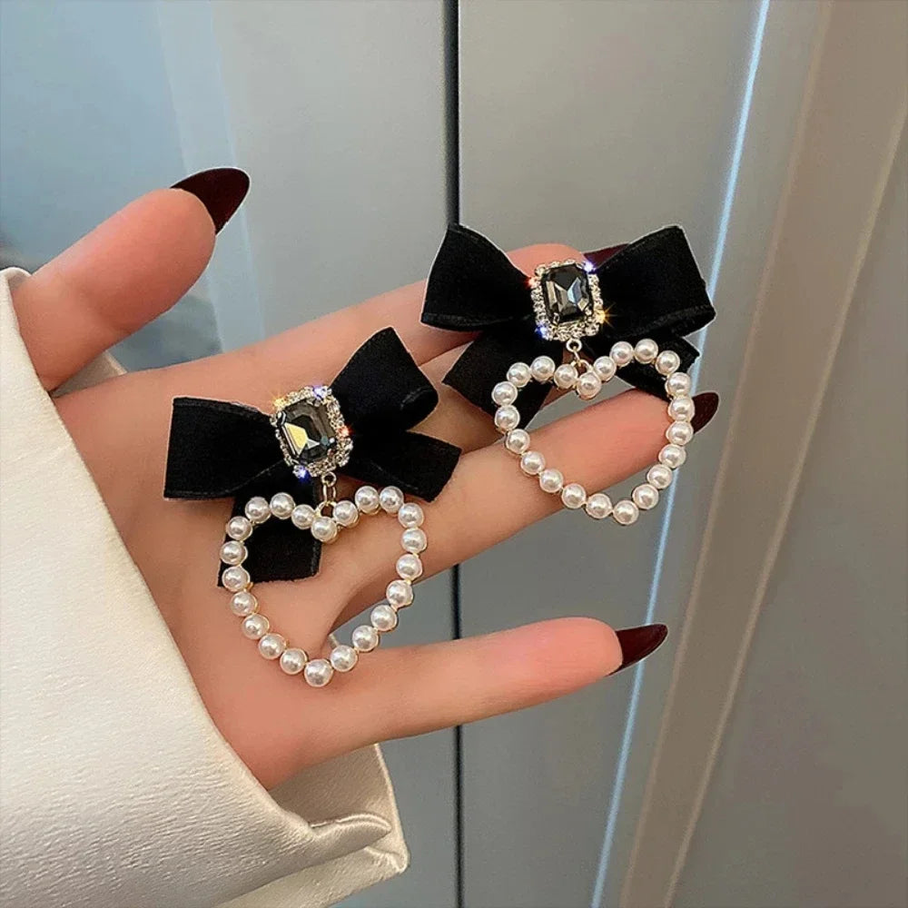 Black White Women Statement Stud Earrings Fabric Lace Bow Drop Earrings