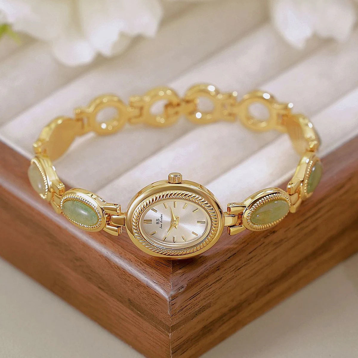 Luxury Ladies Jade Bracelet Quartz Watches