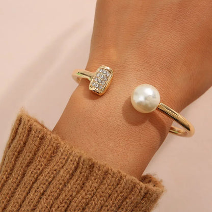 Simple Baroque Pearl Fashion Gold Color Bracelet