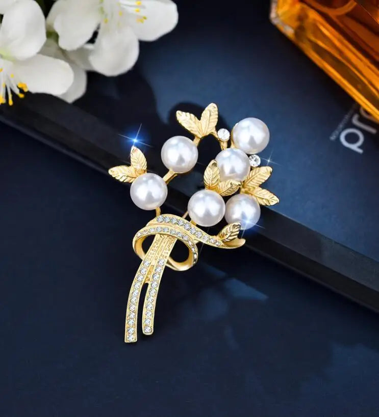 Golden Tulip Flower Imitation Pearl Brooch