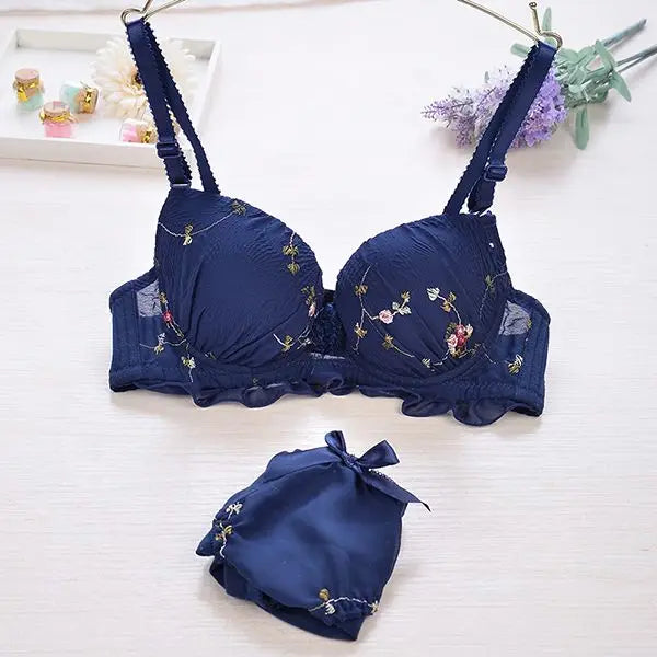 Comfortable Cotton Underwear Set Floral Lace Bra and Panties