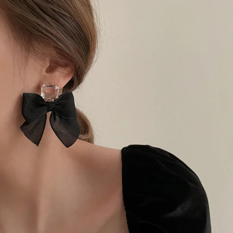 Black White Women Statement Stud Earrings Fabric Lace Bow Drop Earrings