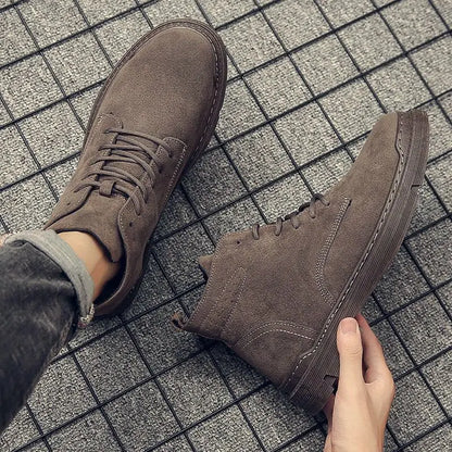 New retro Men's Boots warm mid top casual workwear boots Fashion comfort breathable Light trendy male boots