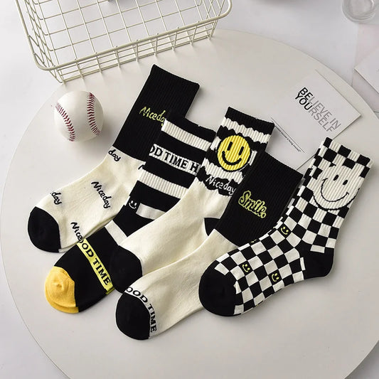 5 Pairs of Black and White Smiley Face Mid-calf Socks