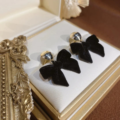 Vintage Black Flocking  Bowknot Stud Earrings