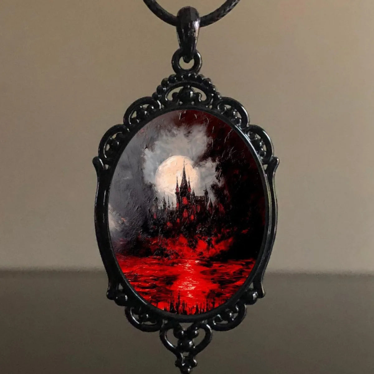 Gothic Vintage  Quartz  Pendant Necklace